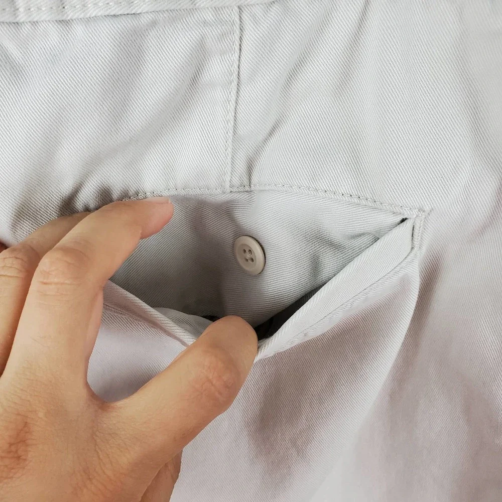 Gap Relaxed Fit Men's Khaki Shorts W42 - Picture 8 of 9